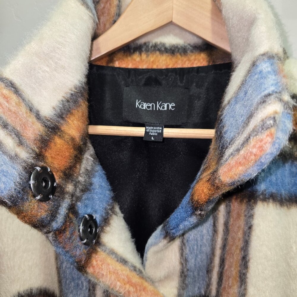 Coat - Picture 3 of 4